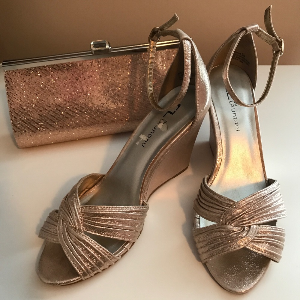 Rose gold Chinese Laundry wedges